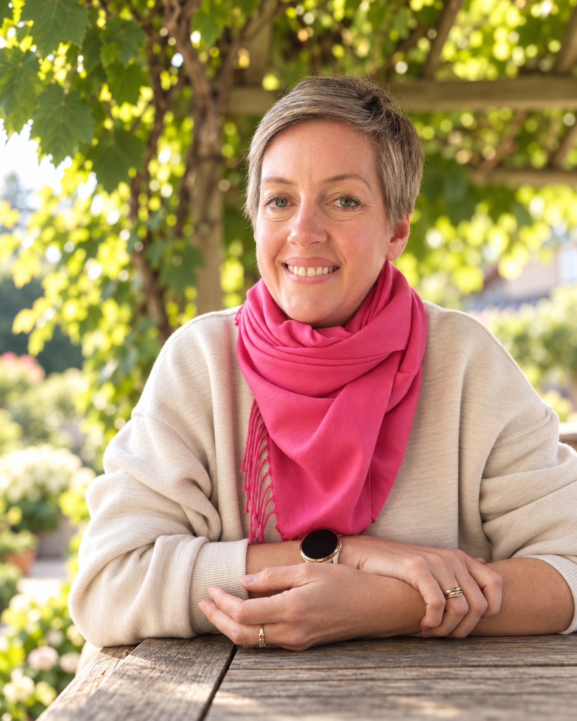 Lucinda, founder of Rowandell Property